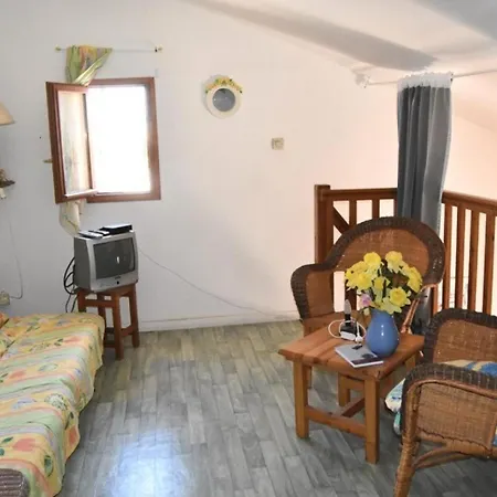 Villa Grande Bleue - T2 Mezzanine 6 Couchages Port Mae-7004